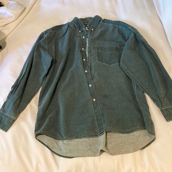 Checkered button up top - Picture 1 of 4